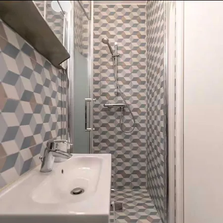 Beautiful Apartment- 1br 4p - Oberkampf Apartment Paris